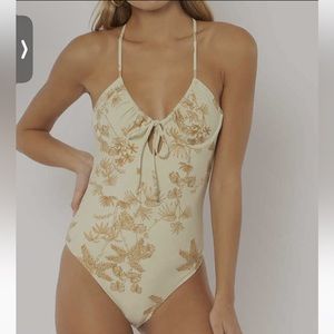 SOCIETY AMUSE FRANCES ONE-PIECE SIZE LARGE CHEEKY MODERATE COVERAGE❗️SOLD OUT❗️